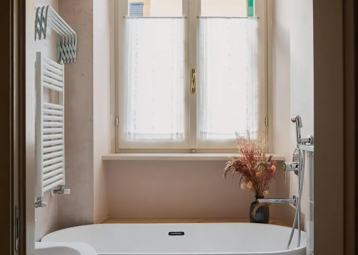 Bellevue Rosselli アパート *