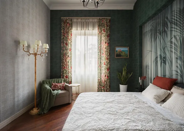 Bellevue Rosselli コモ