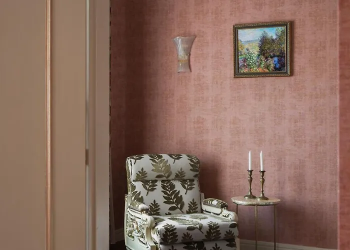 アパート Bellevue Rosselli コモ