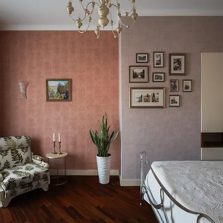 Bellevue Rosselli Apartament